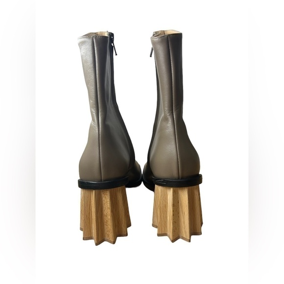 Mlouye Pleated Heel Boot - Picture 6 of 12